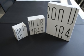 Customized Pendants Packaging Boxes